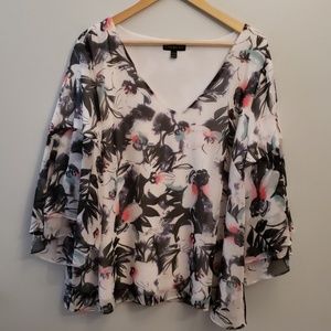 Lane Bryant 22/24 floral blouse